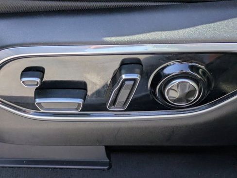 Used 2022 Jeep Grand Cherokee Summit image 18