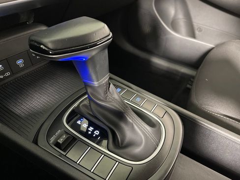 Certified 2025 Hyundai Kona SEL FWD image 24