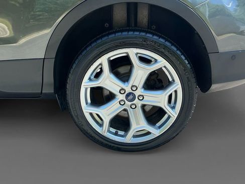 Used 2019 Ford Escape Titanium AWD/4WD image 15
