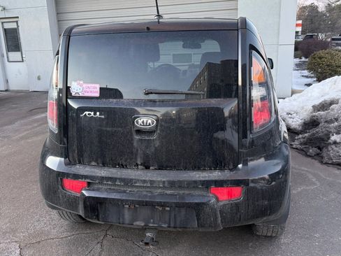 Used 2011 Kia Soul ! image 6