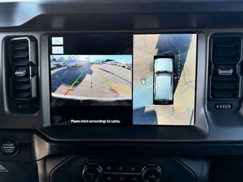 Certified 2021 Ford Bronco Outer Banks w/ Sasquatch Package image 19