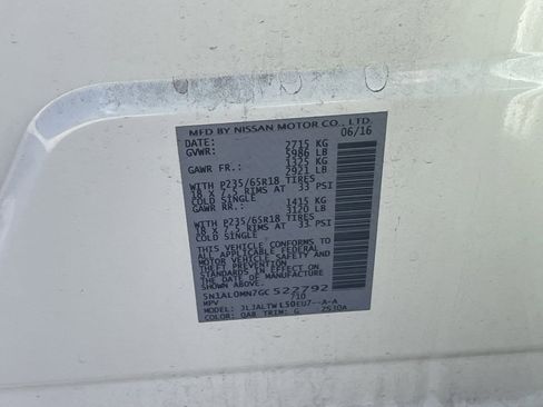 Used 2016 INFINITI QX60 Base w/ Premium Plus Package image 10