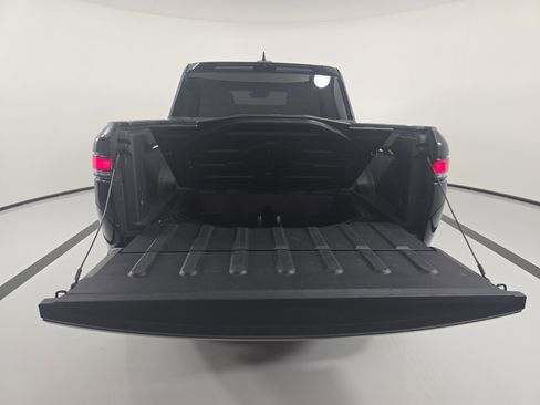 Used 2023 Rivian R1T Adventure image 15