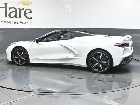 Used 2021 Chevrolet Corvette Stingray Premium Conv w/ Z51 Performance Package RWD image 51
