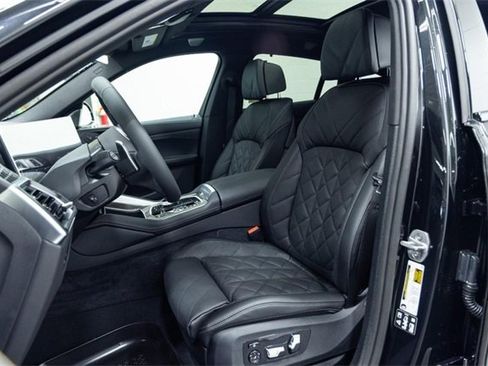 New 2026 BMW X6 M60i image 24