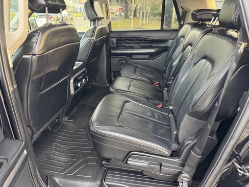 Used 2020 Ford Expedition Max Platinum image 7