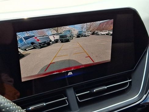 Used 2024 Chevrolet Trax RS w/ Driver Confidence Package image 18