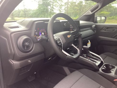 New 2026 Chevrolet Colorado W/T w/ WT Custom Package RWD image 11