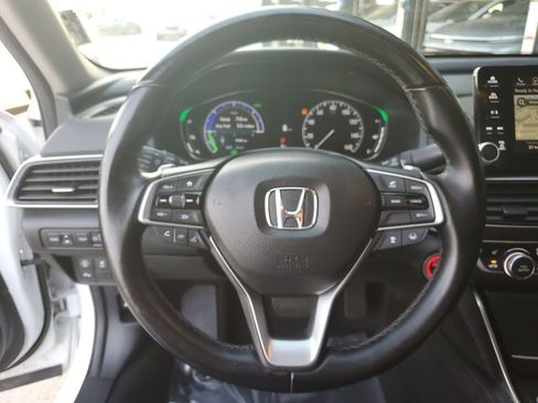 Used 2020 Honda Accord Touring image 27