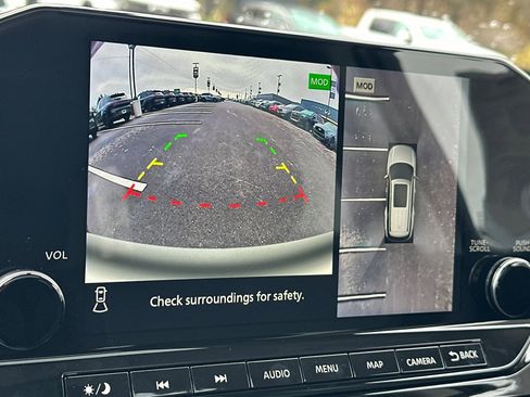 New 2025 Nissan Pathfinder Platinum image 25