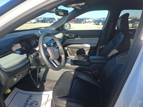 Used 2024 Jeep Compass Limited AWD/4WD image 14