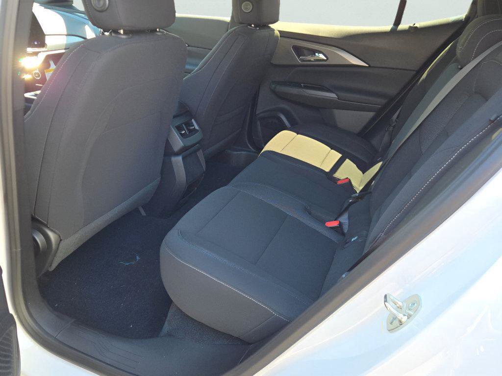 New 2026 Chevrolet Equinox EV LT FWD image 20