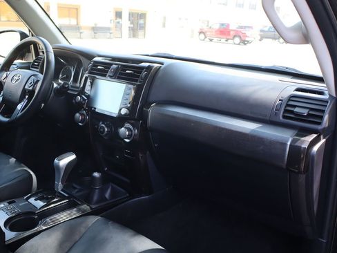 Used 2022 Toyota 4Runner TRD Off-Road Premium w/ Moonroof Package image 17