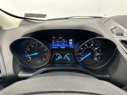 Used 2017 Ford Escape SE w/ Equipment Group 201A image 15