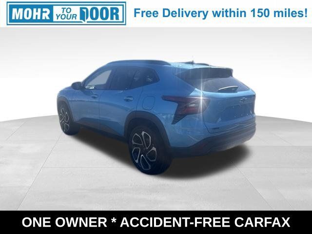 Used 2025 Chevrolet Trax RS w/ Driver Confidence Package FWD image 3