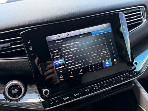 Used 2022 Jeep Wagoneer Series II image 43