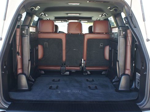 Used 2021 Toyota Land Cruiser image 19