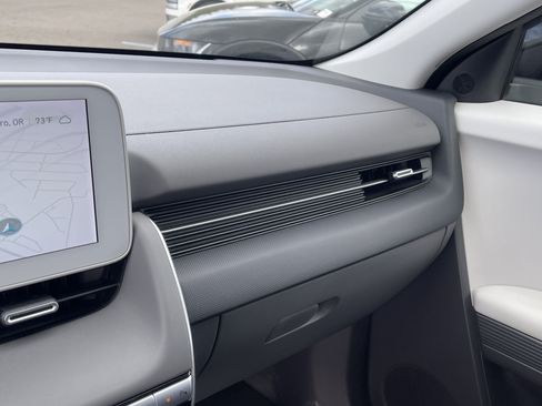 Certified 2024 Hyundai Ioniq 5 SEL RWD image 25