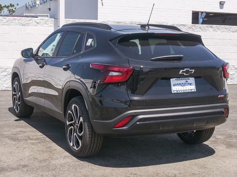 New 2026 Chevrolet Trax RS w/ Driver Confidence Package FWD image 7