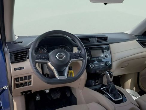 Used 2017 Nissan Rogue S image 14