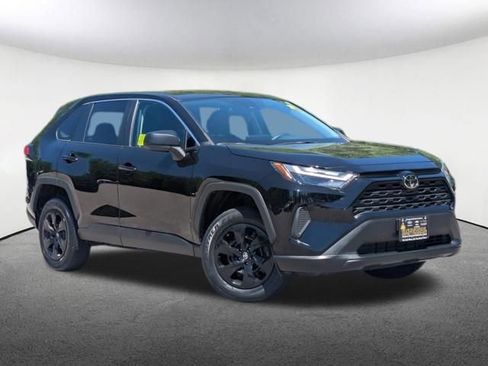 Used 2023 Toyota RAV4 LE FWD image 2