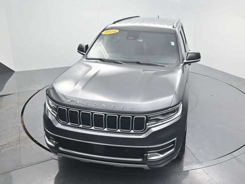 Used 2024 Jeep Wagoneer Series II image 43