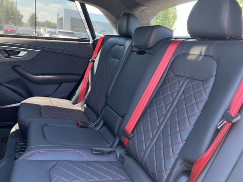 New 2026 Audi SQ8 Prestige AWD/4WD image 33