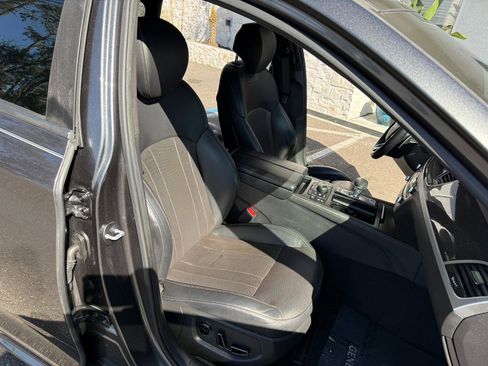 Used 2018 Genesis G80 3.3T Sport image 26