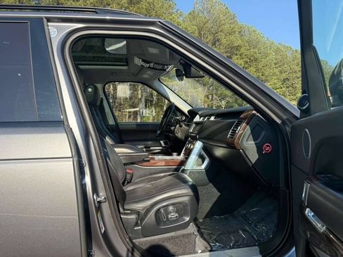 Used 2016 Land Rover Range Rover HSE AWD/4WD image 16