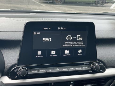 Used 2019 Kia Forte LXS image 11