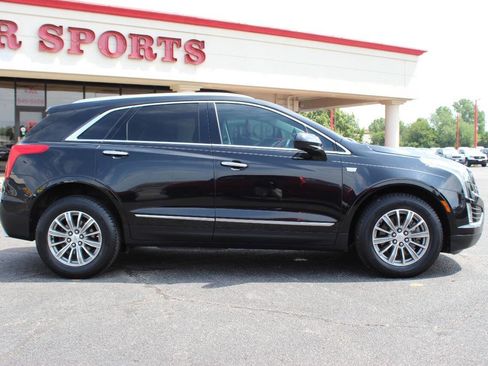 Used 2017 Cadillac XT5 Luxury w/ Driver Awareness Package image 3