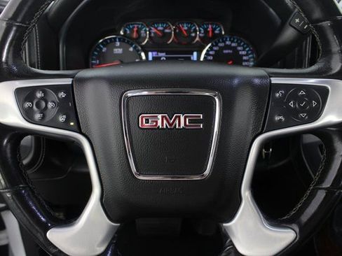 Used 2018 GMC Sierra 1500 SLT image 13