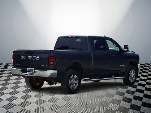 Used 2025 RAM 2500 Big Horn AWD/4WD image 5