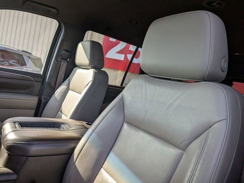 Used 2021 Chevrolet Tahoe LT image 13