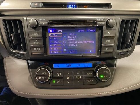 Used 2013 Toyota RAV4 XLE FWD image 16