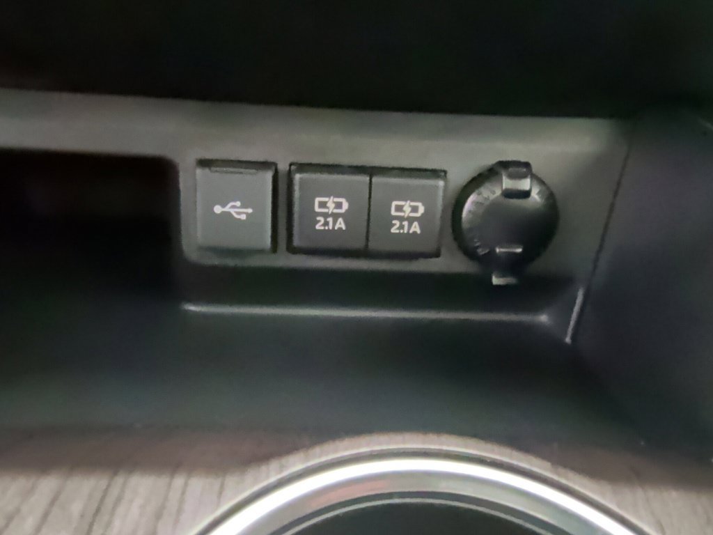 Used 2021 Toyota Highlander Platinum AWD/4WD image 42