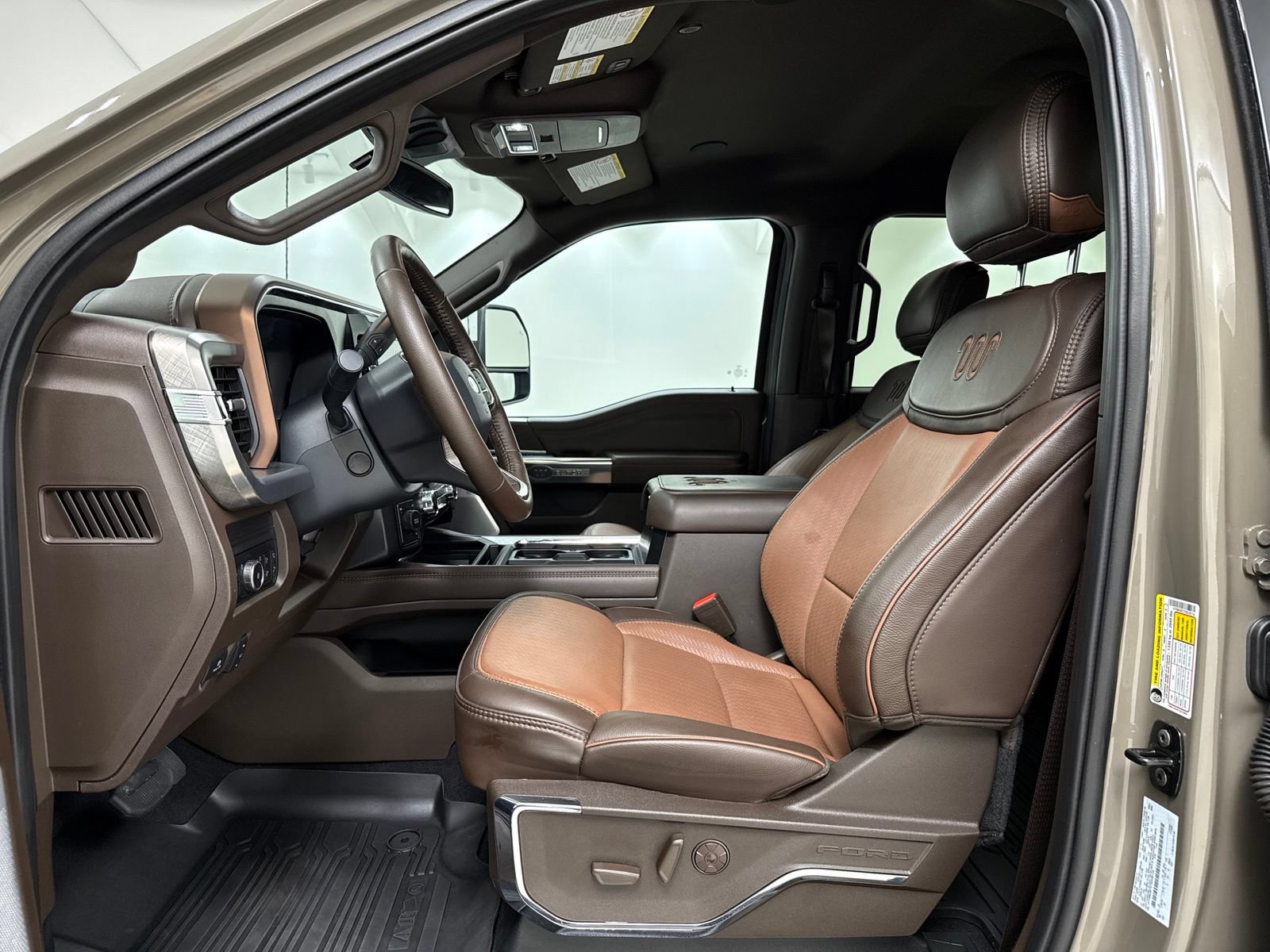 Used 2026 Ford F250 King Ranch w/ Chrome Package AWD/4WD image 18