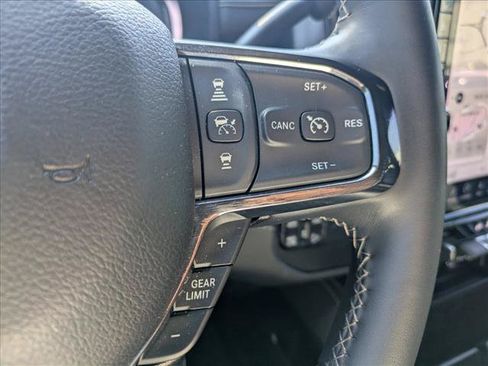 Used 2024 RAM 2500 Limited AWD/4WD image 14