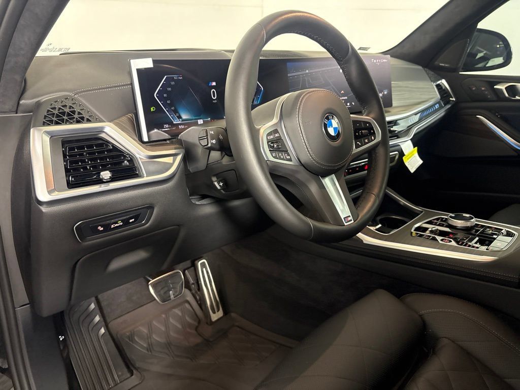 Certified 2026 BMW X7 xDrive40i AWD/4WD image 27
