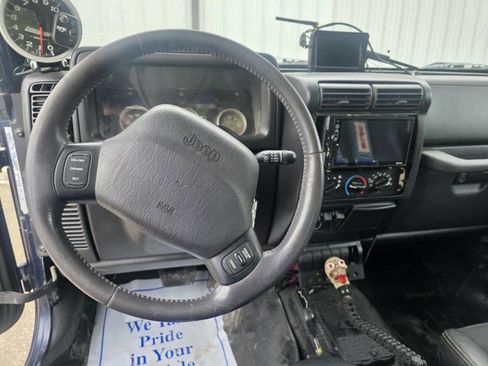 Used 2000 Jeep Wrangler Sport image 12