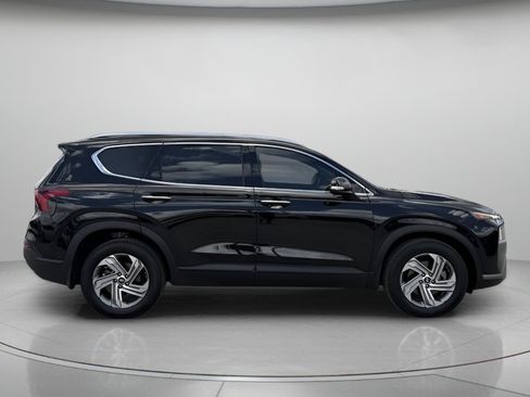 Used 2023 Hyundai Santa Fe SEL FWD image 2