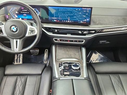 Used 2024 BMW X6 M60i image 36