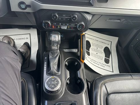 Used 2022 Ford Bronco Badlands image 72