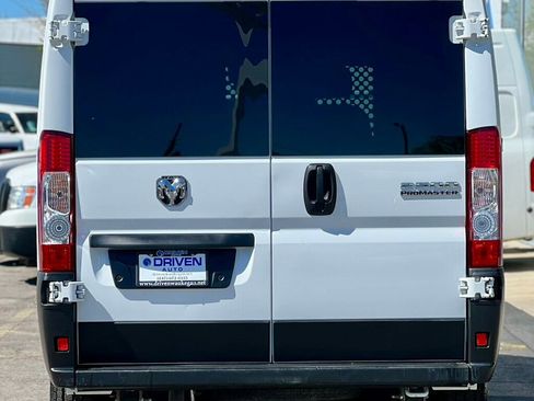 Used 2025 RAM ProMaster 2500 w/ U-Haul Equipment Group FWD image 35