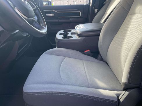 Used 2024 RAM 2500 Big Horn w/ Bed Utility Group image 15