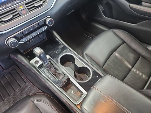 Used 2023 Nissan Altima 2.5 SR FWD image 24