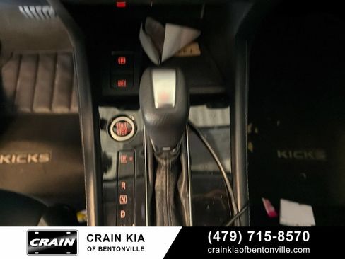 Used 2022 Nissan Kicks SR w/ Premium Package FWD image 22