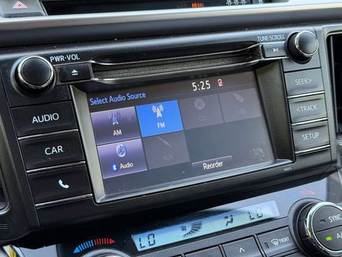 Used 2018 Toyota RAV4 XLE w/ All Weather Liner Package FWD image 5