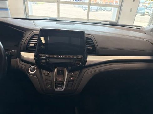Used 2018 Honda Odyssey EX-L image 24