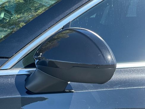 Used 2021 Buick Envision Essence FWD image 51